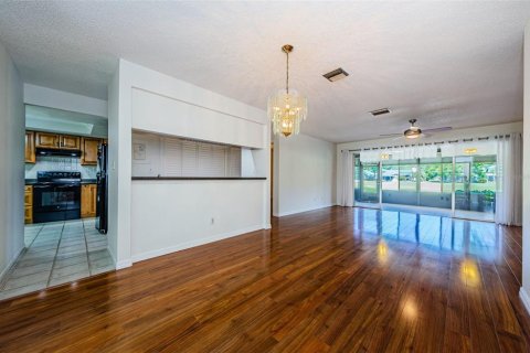 House in Oldsmar, Florida 2 bedrooms, 143.44 sq.m. № 1644473 - photo 15