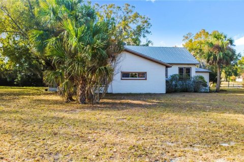 House in Mount Dora, Florida 3 bedrooms, 162.76 sq.m. № 2109009 - photo 15