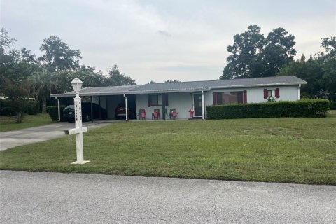 Villa ou maison à Ocala, Floride 2 chambres, 106.28 m2 № 2279849