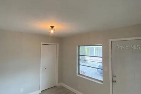 Apartment in Gulfport, Florida 2 bedrooms, 58.53 sq.m. № 1819383 - photo 16