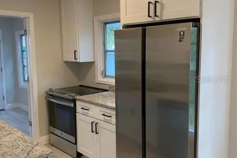 Apartment in Gulfport, Florida 2 bedrooms, 58.53 sq.m. № 1819383 - photo 5
