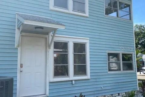Apartment in Gulfport, Florida 2 bedrooms, 58.53 sq.m. № 1819383 - photo 19
