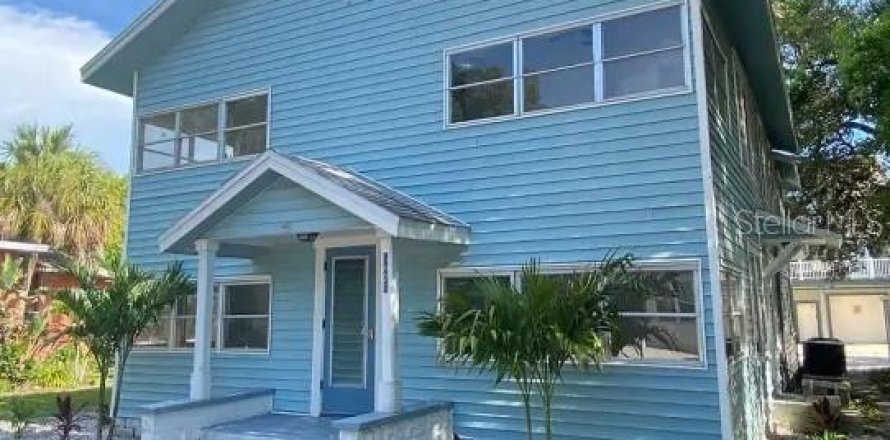 Apartment in Gulfport, Florida 2 bedrooms, 58.53 sq.m. № 1819383