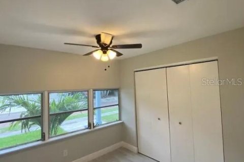 Apartment in Gulfport, Florida 2 bedrooms, 58.53 sq.m. № 1819383 - photo 12