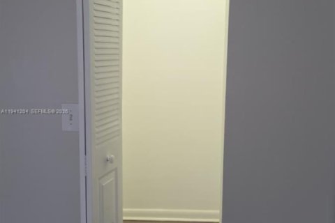 Condominio en venta en Oakland Park, Florida, 2 dormitorios, 81.75 m2 № 2000646 - foto 14