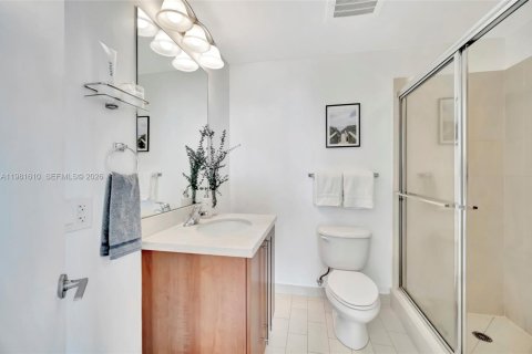 Снять в аренду кондоминиум в Майами, Флорида 2 спальни, 102.1м2, № 2043721 - фото 22