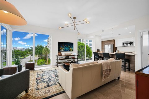 Condo in Deerfield Beach, Florida, 2 bedrooms  № 2045970 - photo 4