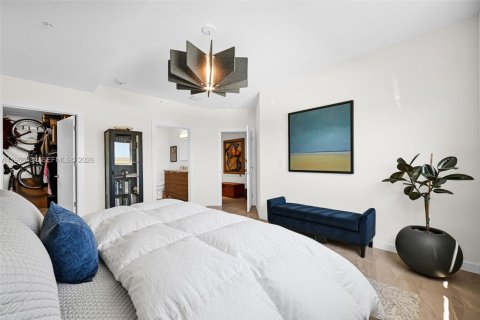 Condo in Deerfield Beach, Florida, 2 bedrooms  № 2045970 - photo 21