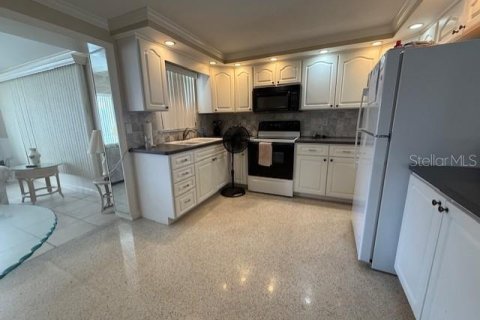 Casa en alquiler en Holiday, Florida, 2 dormitorios, 108.51 m2 № 1824894 - foto 3