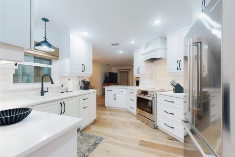 Casa en venta en Edgewater, Florida, 4 dormitorios, 196.21 m2 № 1719793 - foto 28