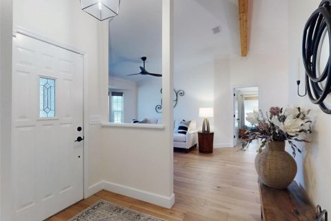 Casa en venta en Edgewater, Florida, 4 dormitorios, 196.21 m2 № 1719793 - foto 4