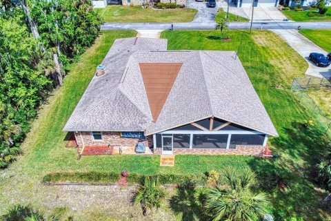 Casa en venta en Edgewater, Florida, 4 dormitorios, 196.21 m2 № 1719793 - foto 2