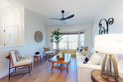 Casa en venta en Edgewater, Florida, 4 dormitorios, 196.21 m2 № 1719793 - foto 8