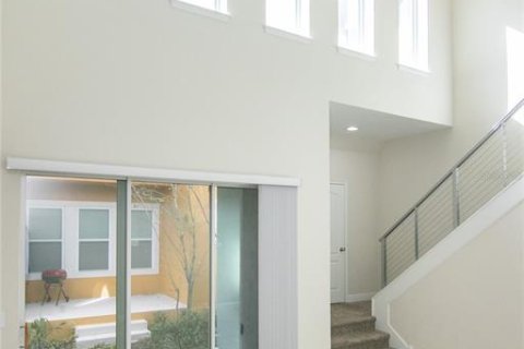 Townhouse in Orlando, Florida 3 bedrooms, 163.88 sq.m. № 1907278 - photo 9