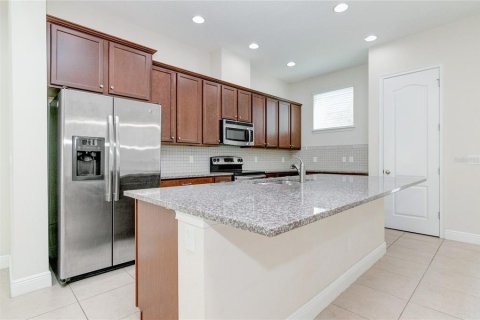 Townhouse in Orlando, Florida 3 bedrooms, 163.88 sq.m. № 1907278 - photo 7