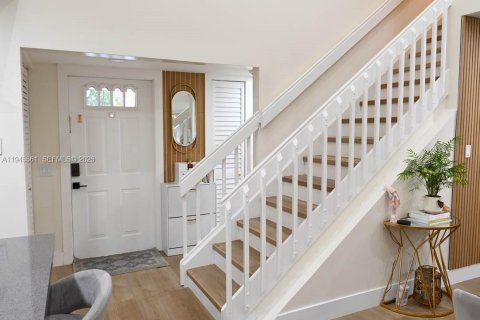 Купить таунхаус в Уэстон, Флорида 3 спальни, 130.99м2, № 2002004 - фото 19