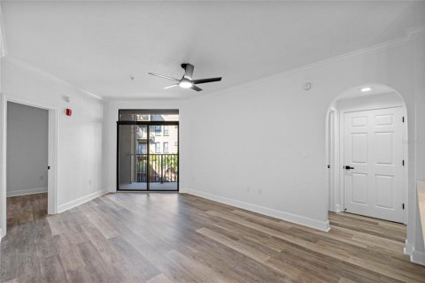 Condo in Orlando, Florida, 2 bedrooms № 2277502 - photo 8