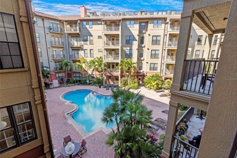 Condo in Orlando, Florida, 2 bedrooms № 2277502 - photo 20