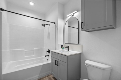 Condo in Orlando, Florida, 2 bedrooms № 2277502 - photo 16