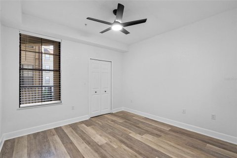 Condo in Orlando, Florida, 2 bedrooms № 2277502 - photo 12
