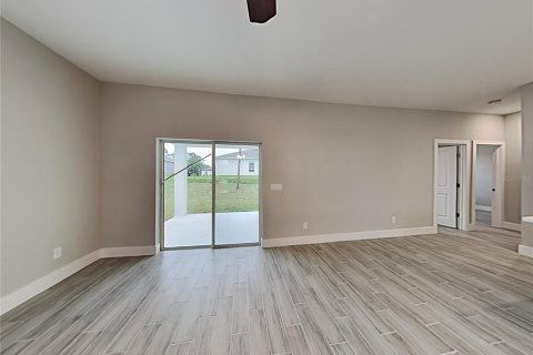 Casa en venta en Poinciana, Florida, 4 dormitorios, 151.06 m2 № 2383506 - foto 5