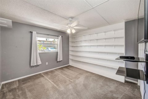 Condominio en venta en Seminole, Florida, 2 dormitorios, 110.55 m2 № 2204573 - foto 22