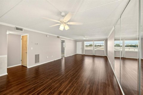 Condominio en venta en Seminole, Florida, 2 dormitorios, 110.55 m2 № 2204573 - foto 6