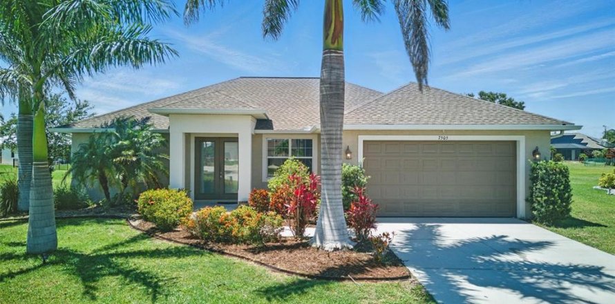Casa en Punta Gorda, Florida 3 dormitorios, 167.5 m2 № 1690178
