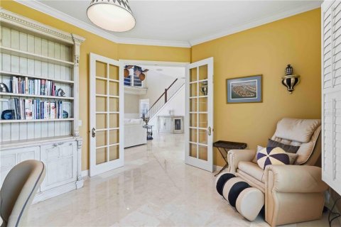 House in Bradenton, Florida 4 bedrooms, 377.37 sq.m. № 2150348 - photo 23