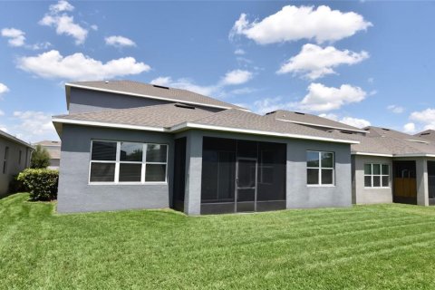 House in Davenport, Florida 4 bedrooms, 261.15 sq.m. № 2337269 - photo 25