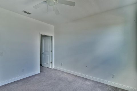 House in Davenport, Florida 4 bedrooms, 261.15 sq.m. № 2337269 - photo 21