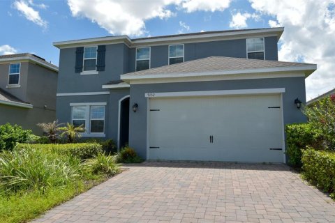 House in Davenport, Florida 4 bedrooms, 261.15 sq.m. № 2337269 - photo 28