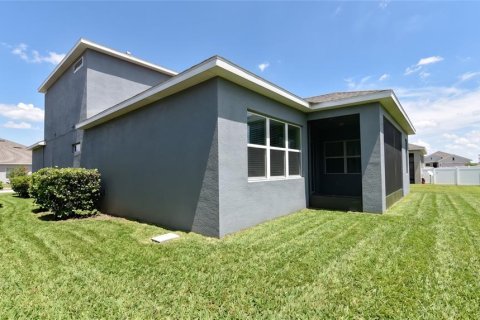 House in Davenport, Florida 4 bedrooms, 261.15 sq.m. № 2337269 - photo 26