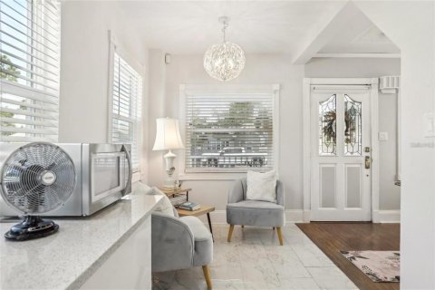 Villa ou maison à vendre à Saint Petersburg, Floride: 2 chambres, 190.08 m2 № 2225188 - photo 7