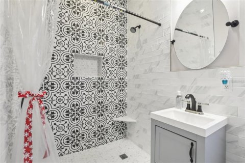 Villa ou maison à vendre à Saint Petersburg, Floride: 2 chambres, 190.08 m2 № 2225188 - photo 29