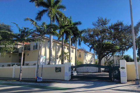 Copropriété à louer à Miami, Floride: 1 chambre, 49.24 m2 № 2029629 - photo 3