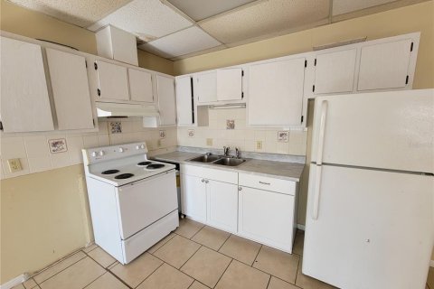 Appartement à louer à Summerfield, Floride: 1 chambre, 74.32 m2 № 1840432 - photo 3