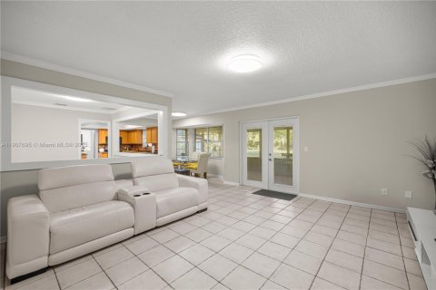 Villa ou maison à vendre à Ocala, Floride: 3 chambres, 203.46 m2 № 2186256 - photo 21