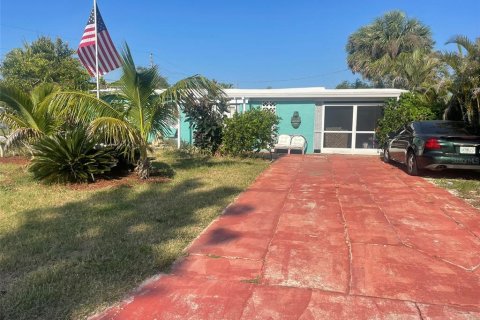 Villa ou maison à vendre à Port Charlotte, Floride: 3 chambres, 115.94 m2 № 1637700 - photo 3
