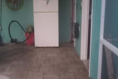 Villa ou maison à vendre à Port Charlotte, Floride: 3 chambres, 115.94 m2 № 1637700 - photo 11