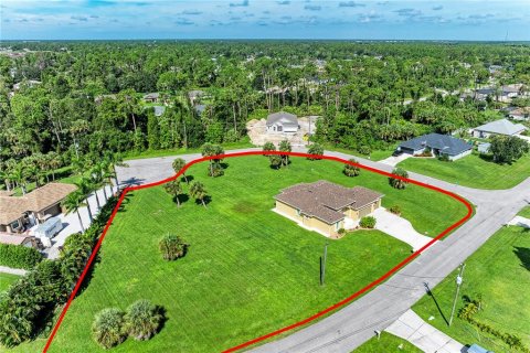 Villa ou maison à vendre à North Port, Floride: 3 chambres, 162.11 m2 № 1902824 - photo 1