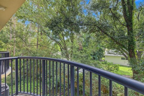 Condo in Tampa, Florida, 2 bedrooms  № 2386262 - photo 27