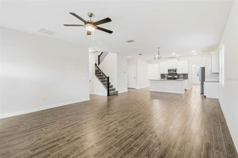 Villa ou maison à louer à Orlando, Floride: 5 chambres, 367.52 m2 № 2398814 - photo 9