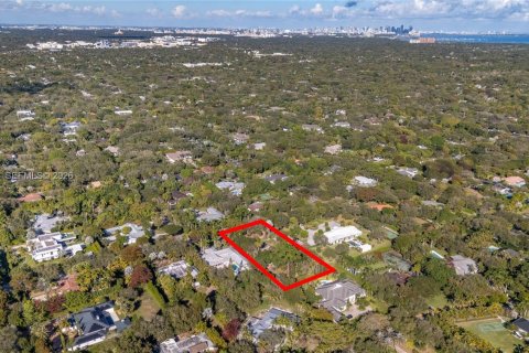 Land in Pinecrest, Florida № 1996267 - photo 4