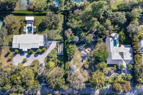 Land in Pinecrest, Florida № 1996267 - photo 10