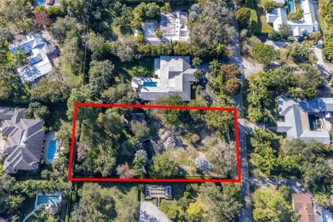 Land in Pinecrest, Florida № 1996267 - photo 9