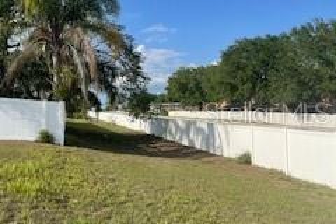 House in Davenport, Florida 4 bedrooms, 178.84 sq.m. № 1649076 - photo 10