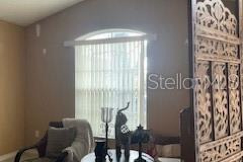House in Davenport, Florida 4 bedrooms, 178.84 sq.m. № 1649076 - photo 3