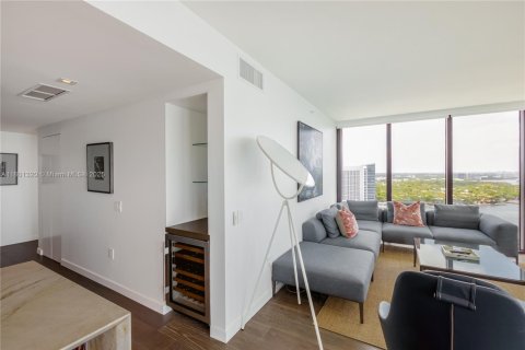 Купить кондоминиум в Майами, Флорида 3 спальни, 151.8м2, № 1934293 - фото 9