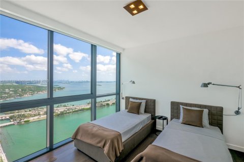 Купить кондоминиум в Майами, Флорида 3 спальни, 151.8м2, № 1934293 - фото 30